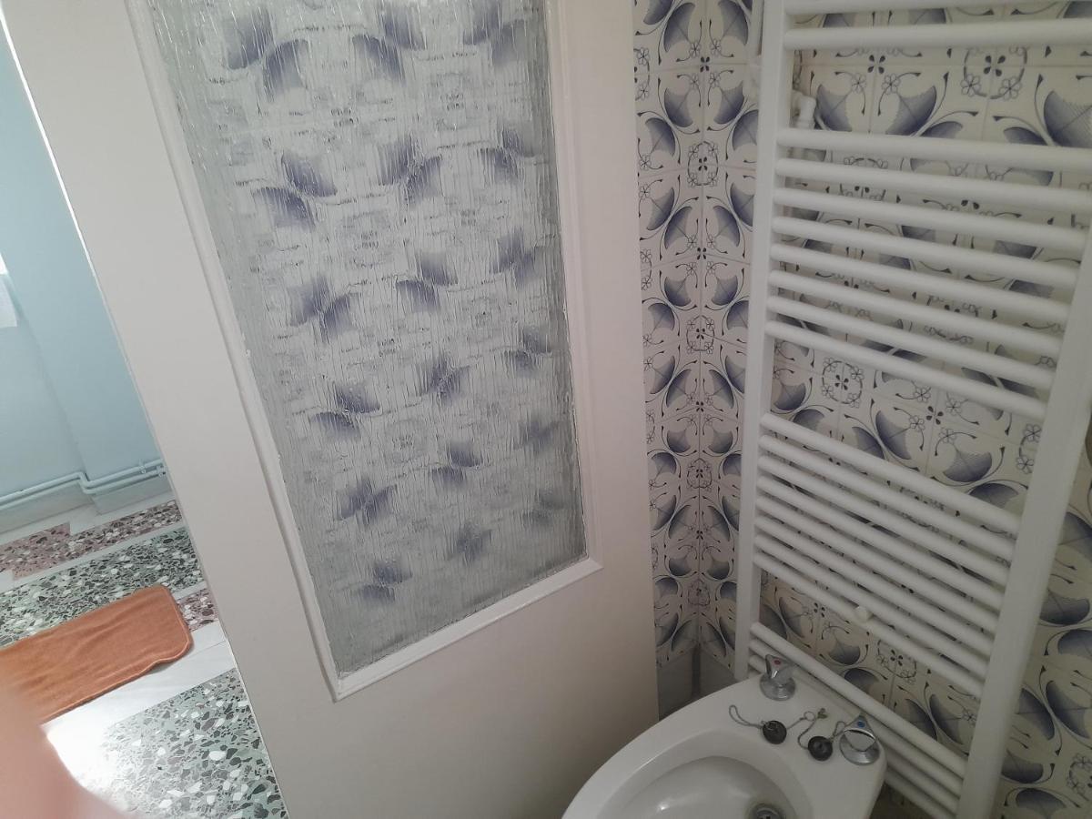 Friendly Philoxenia Apartment ซานธี ภายนอก รูปภาพ