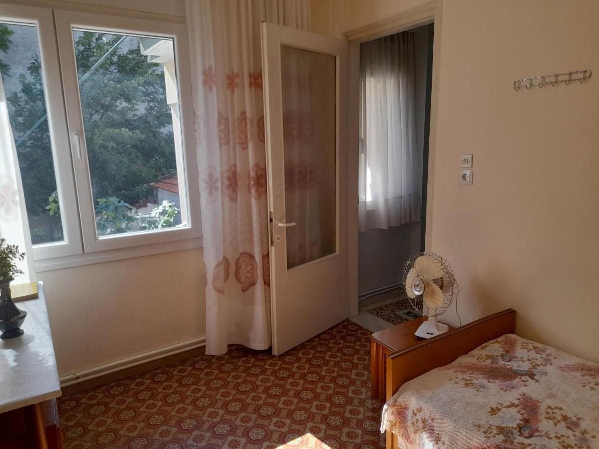 Friendly Philoxenia Apartment ซานธี ภายนอก รูปภาพ
