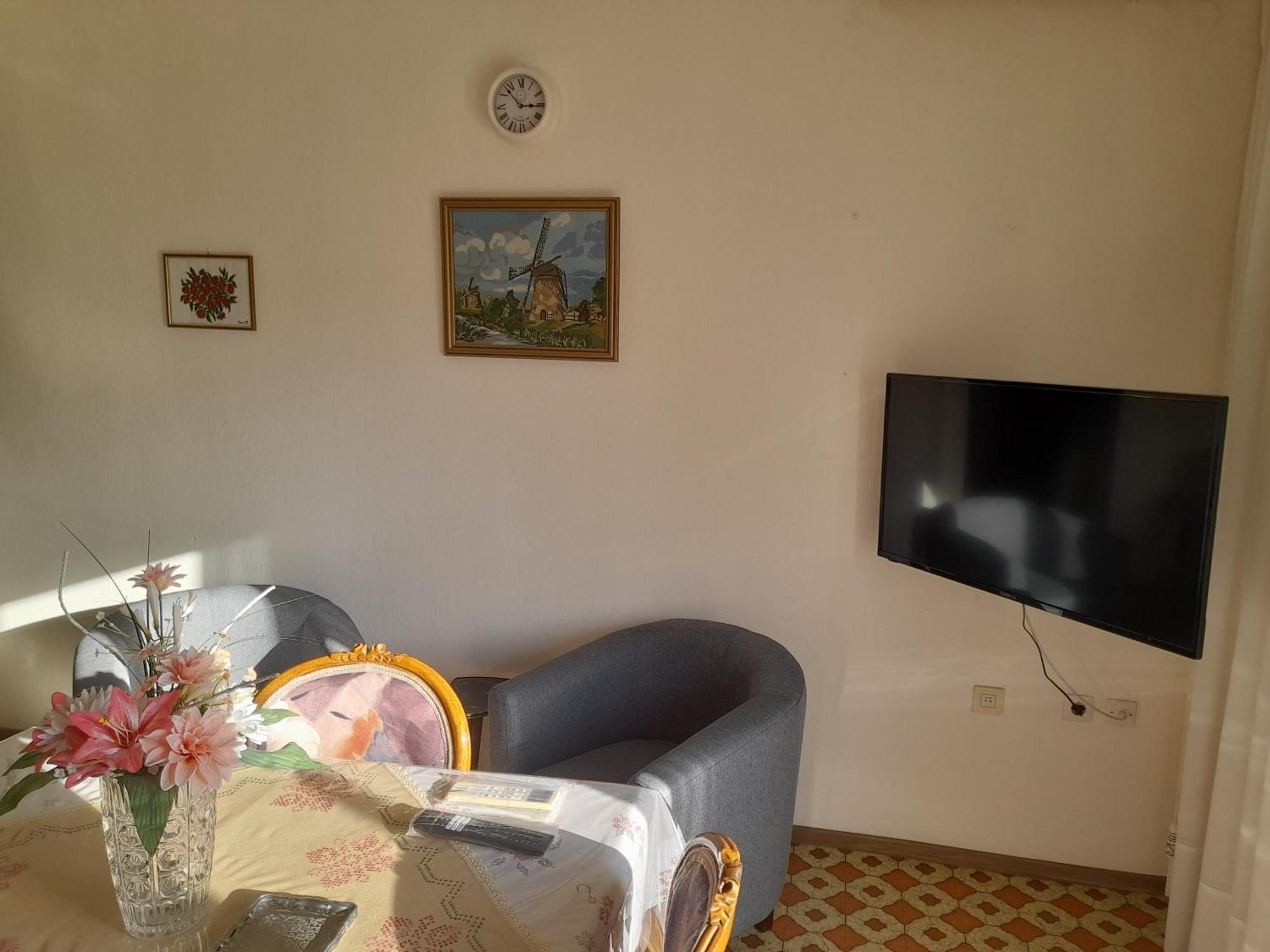 Friendly Philoxenia Apartment ซานธี ภายนอก รูปภาพ